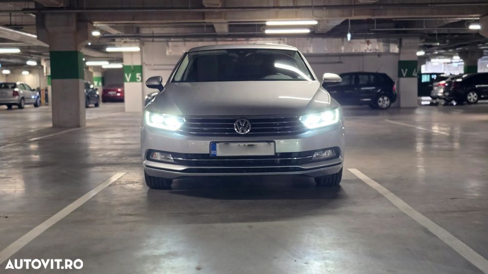Volkswagen Passat 1.8 TSI (BlueMotion Technology) DSG Comfortline - 13