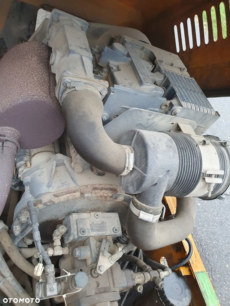 Terex - 12
