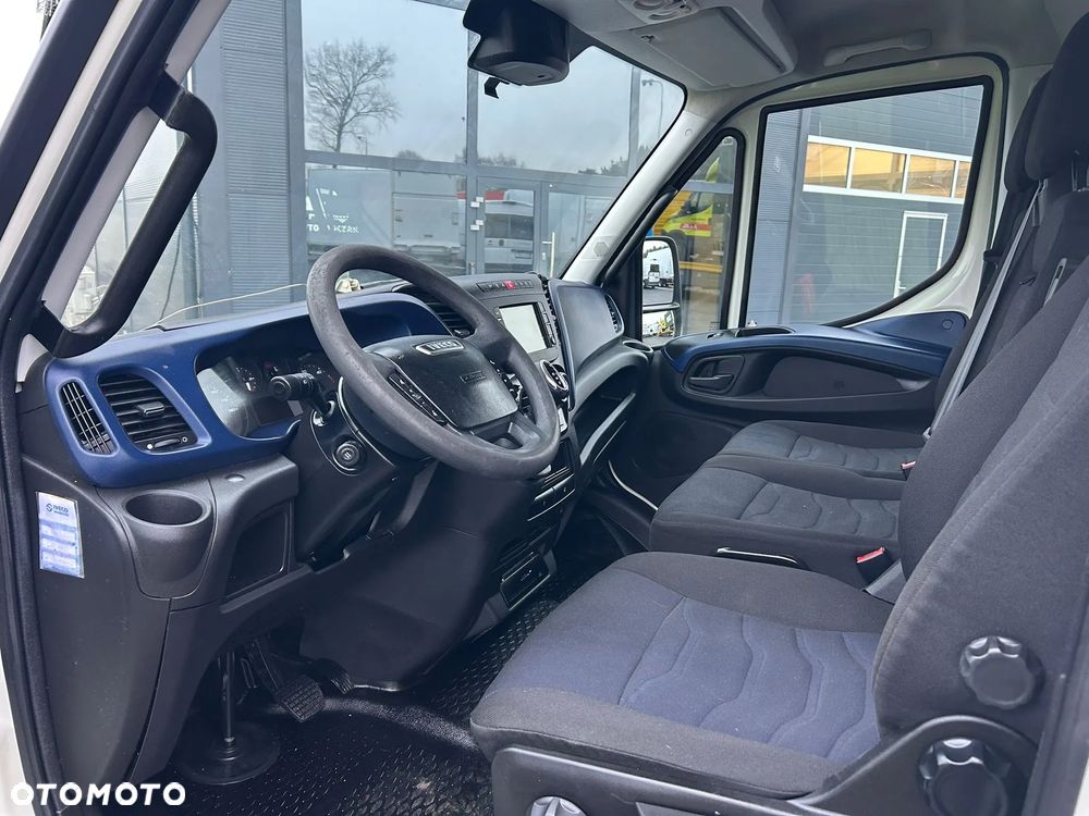 Iveco Daily 35C18 3.0 HPI Hi-Matic Rama pod zabudowę **Rozstaw osi 410cm**KLIMA**Serwis**Sprowadzony** - 6