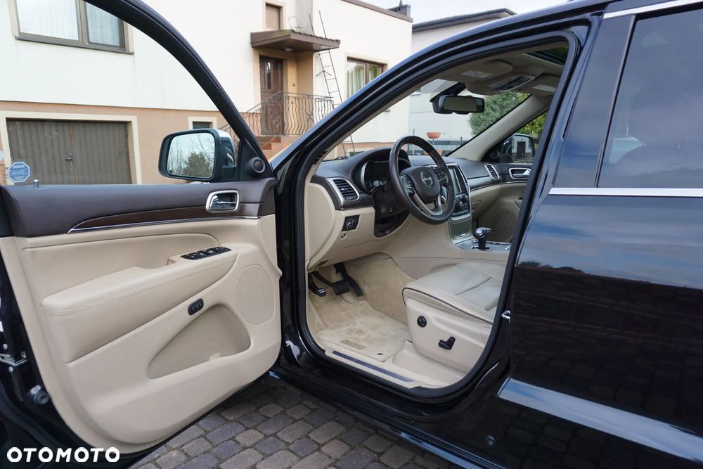 Jeep Grand Cherokee 5.7 V8 Overland - 13