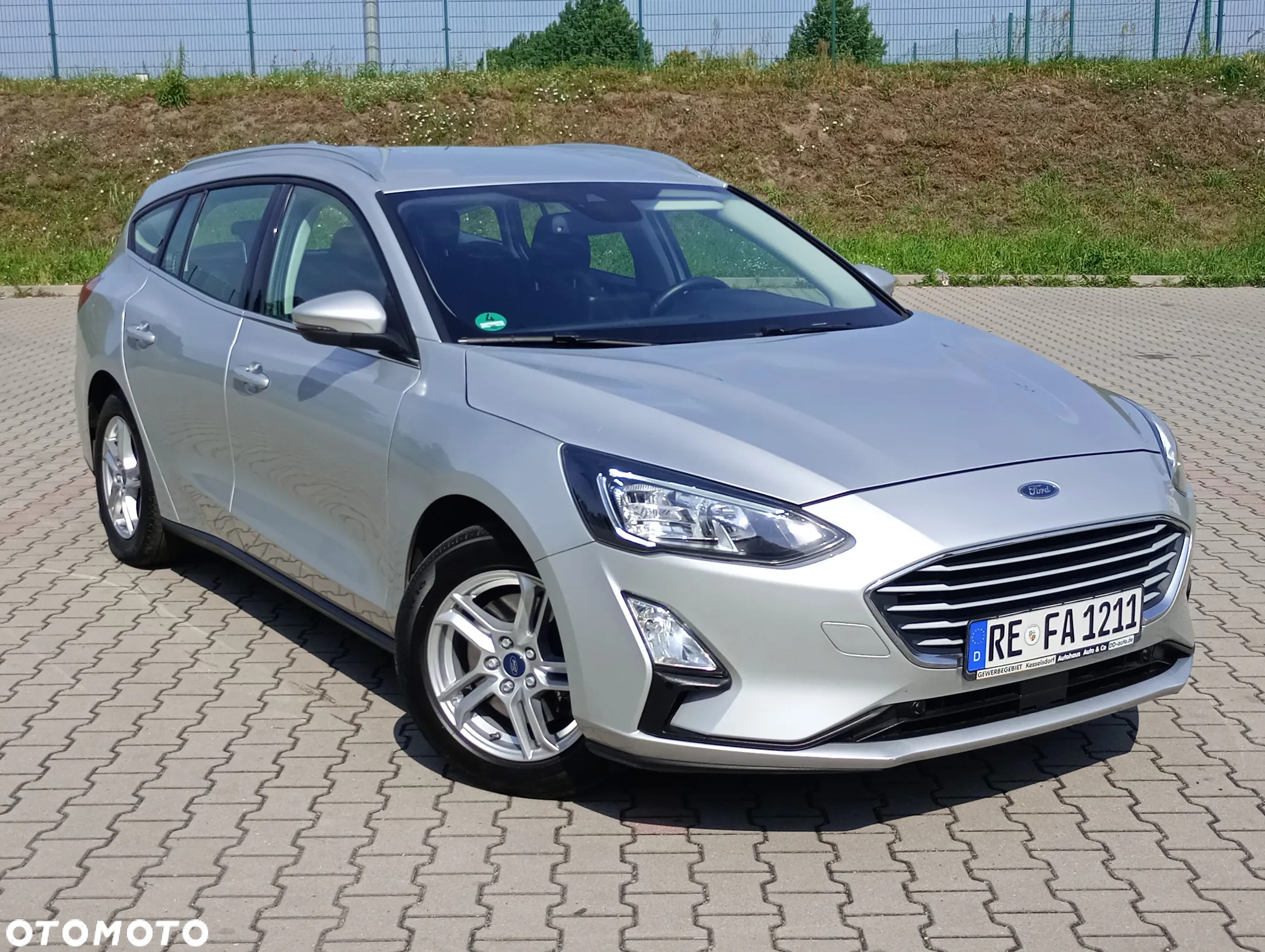 Ford Focus 1.5 EcoBlue Start-Stopp-System COOL&CONNECT DESIGN - 2