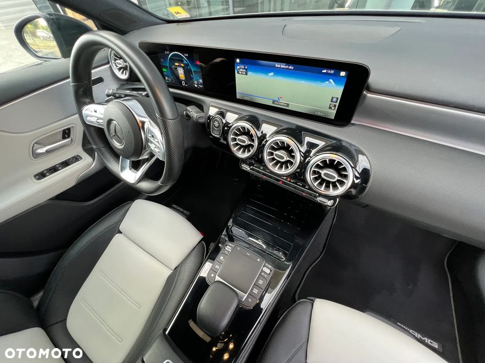 Mercedes-Benz Klasa A 250 E AMG Line 8G-DCT - 15