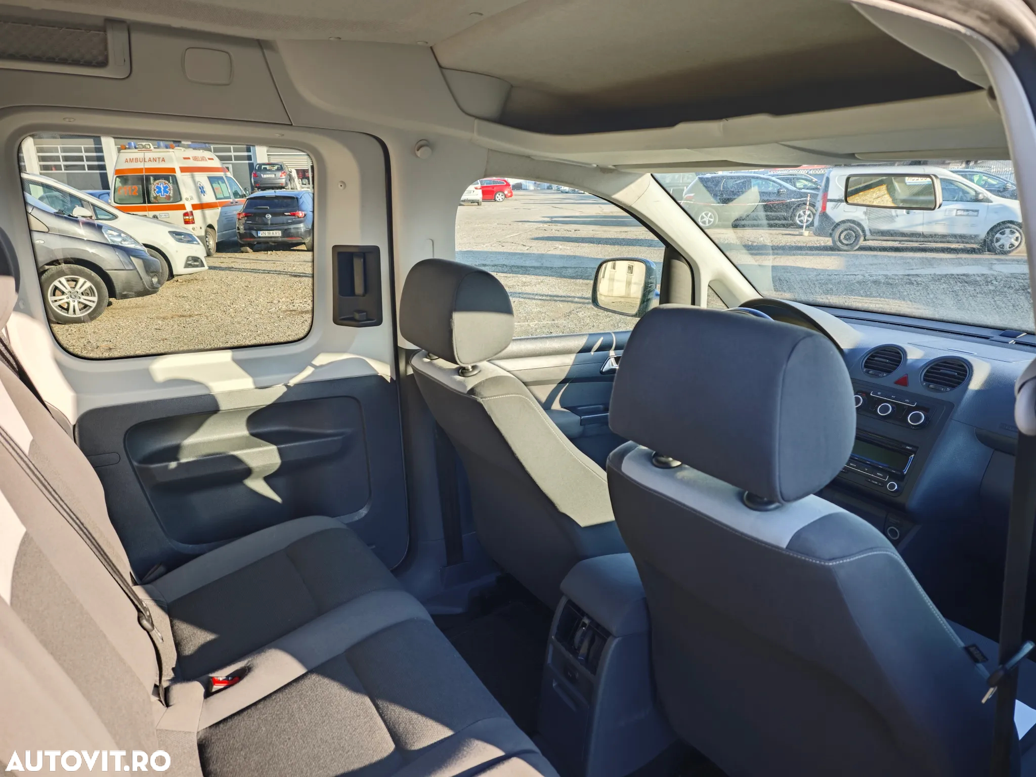Volkswagen Caddy 1.6 TDI Trendline - 11