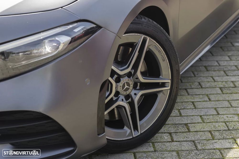 Mercedes-Benz A 250 7G-DCT AMG Line - 8