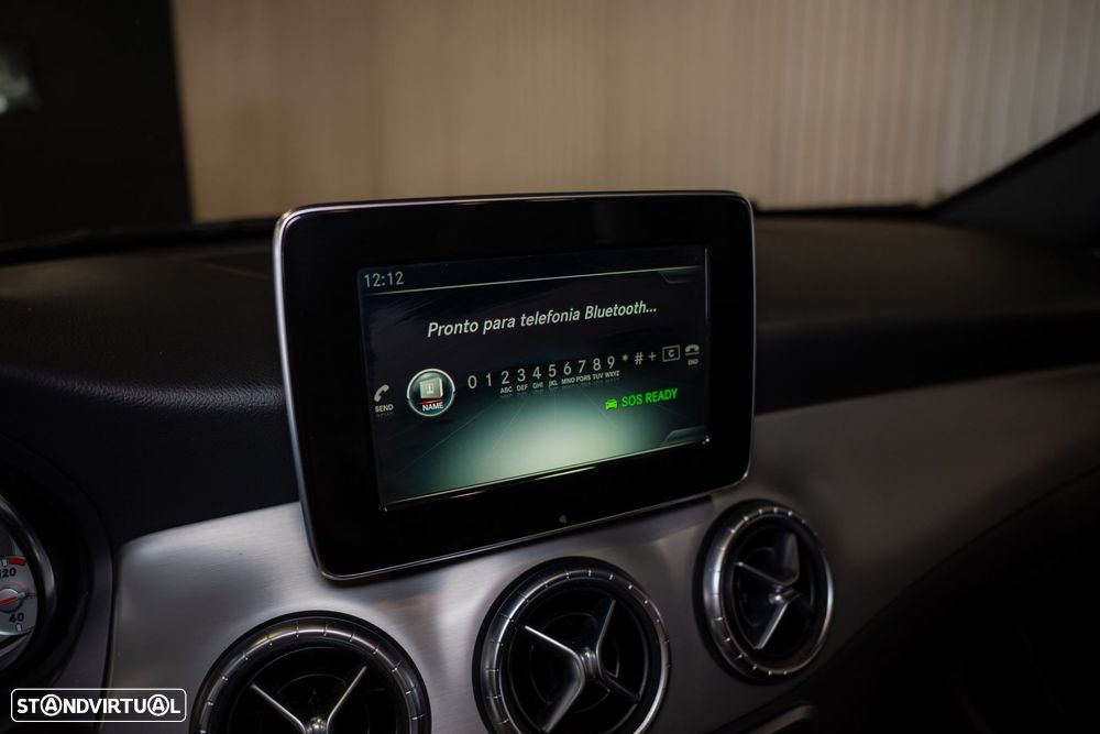 Mercedes-Benz CLA 220 d 7G-DCT AMG Line - 38