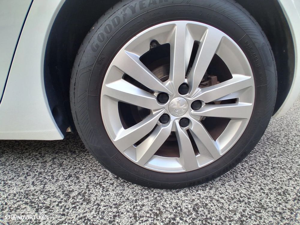 Peugeot 308 1.5 BlueHDi Business Line - 31