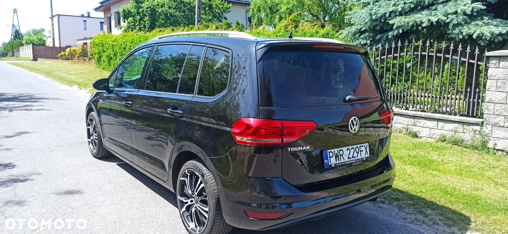 Volkswagen Touran - 6