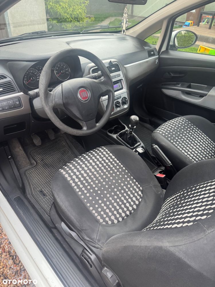 Fiat Punto 1.4 Easy S&S - 7