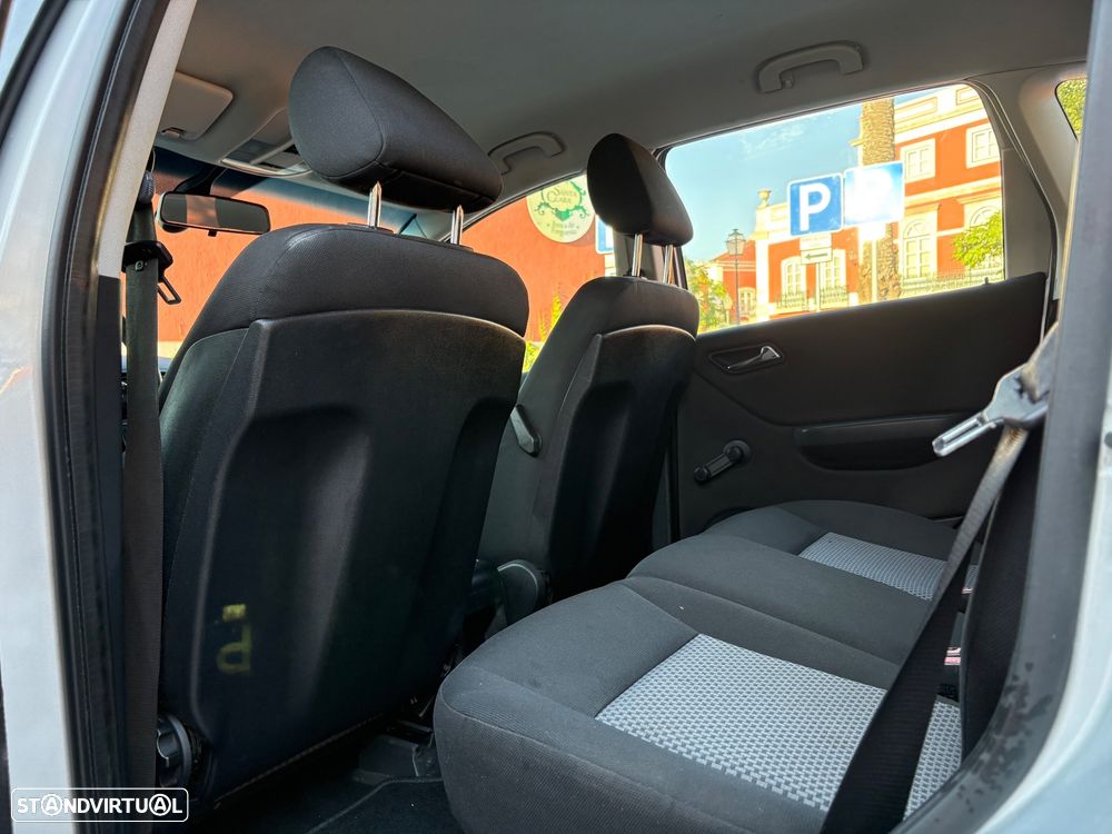 Mercedes-Benz A 170 Elegance - 23