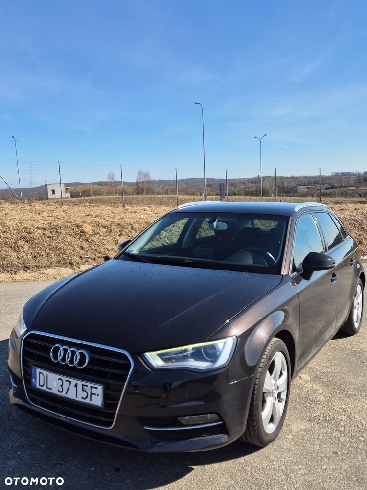 Audi A3 Sportback - 2