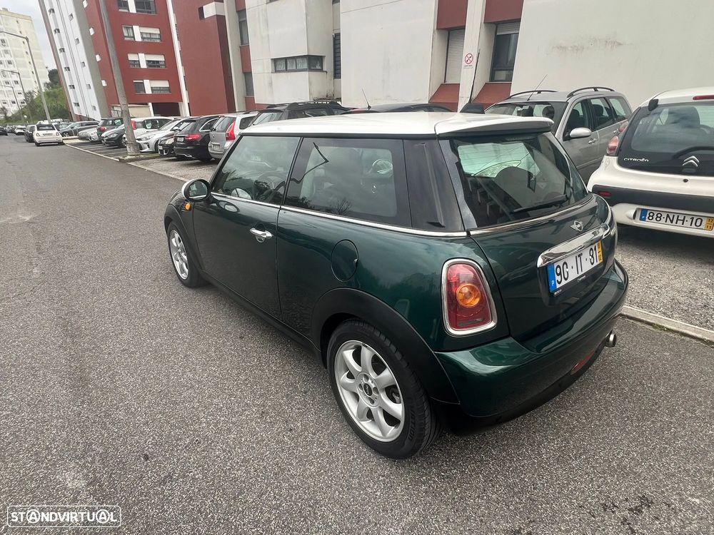 MINI 3 Portas Cooper D - 6