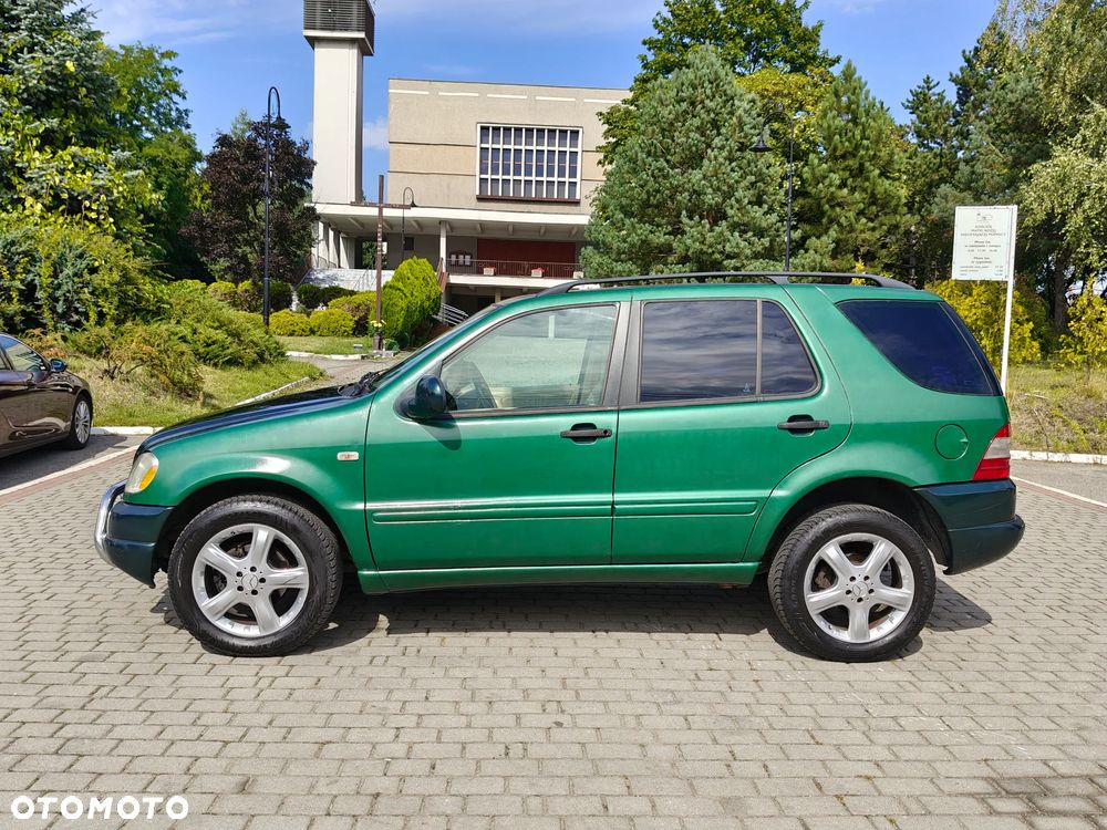 Mercedes-Benz ML - 9