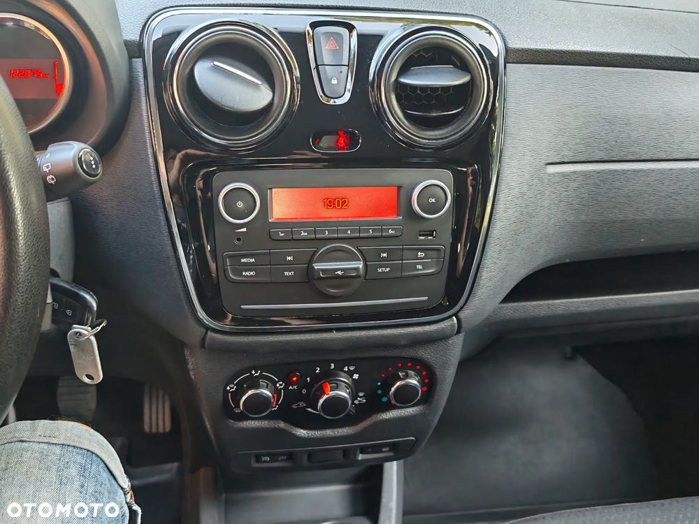 Dacia Lodgy 1.5 Blue dCi Comfort S&S - 6