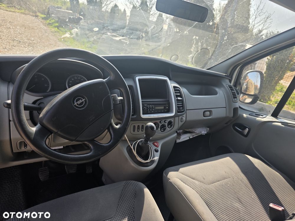Opel Vivaro - 5
