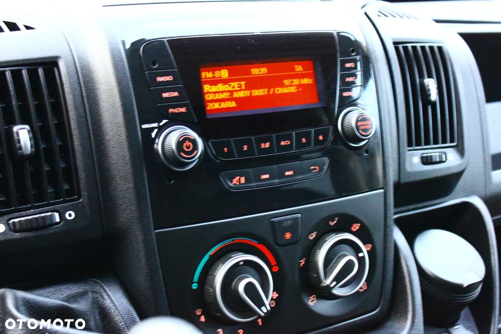 Peugeot BOXER 2.0 HDI 130KM BRYGADÓWKA 7 OSOBOWY +PAKA PEWNE AUTO VF23% - 18