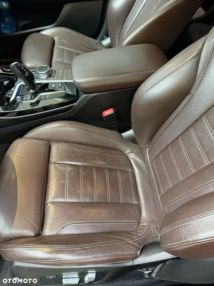 BMW X3 xDrive20d xLine - 12