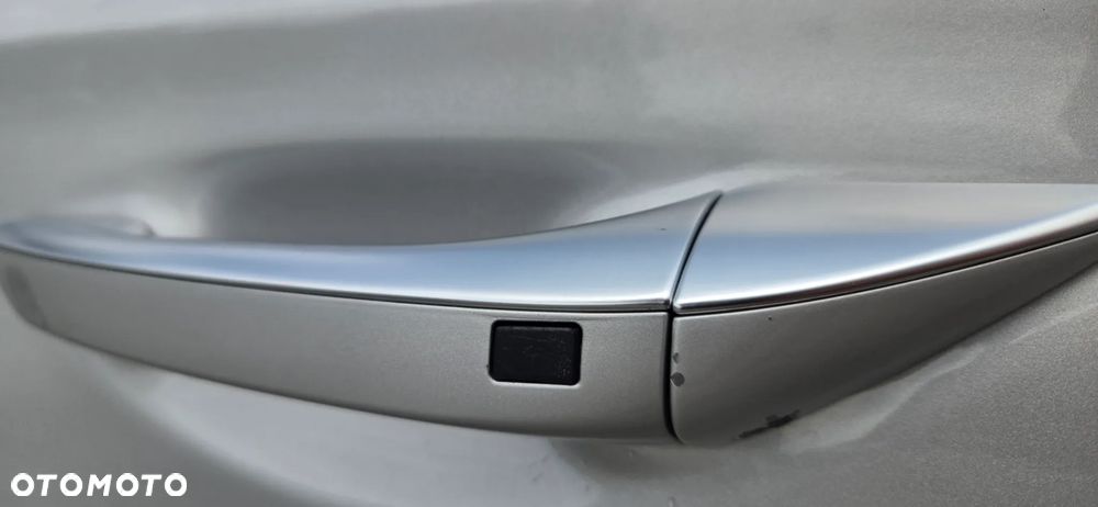 Hyundai IONIQ 1.6 GDI Premium - 27