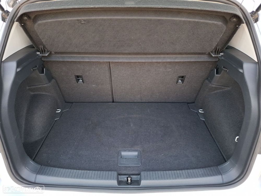 VW T-Cross 1.0 TSI Urban - 24