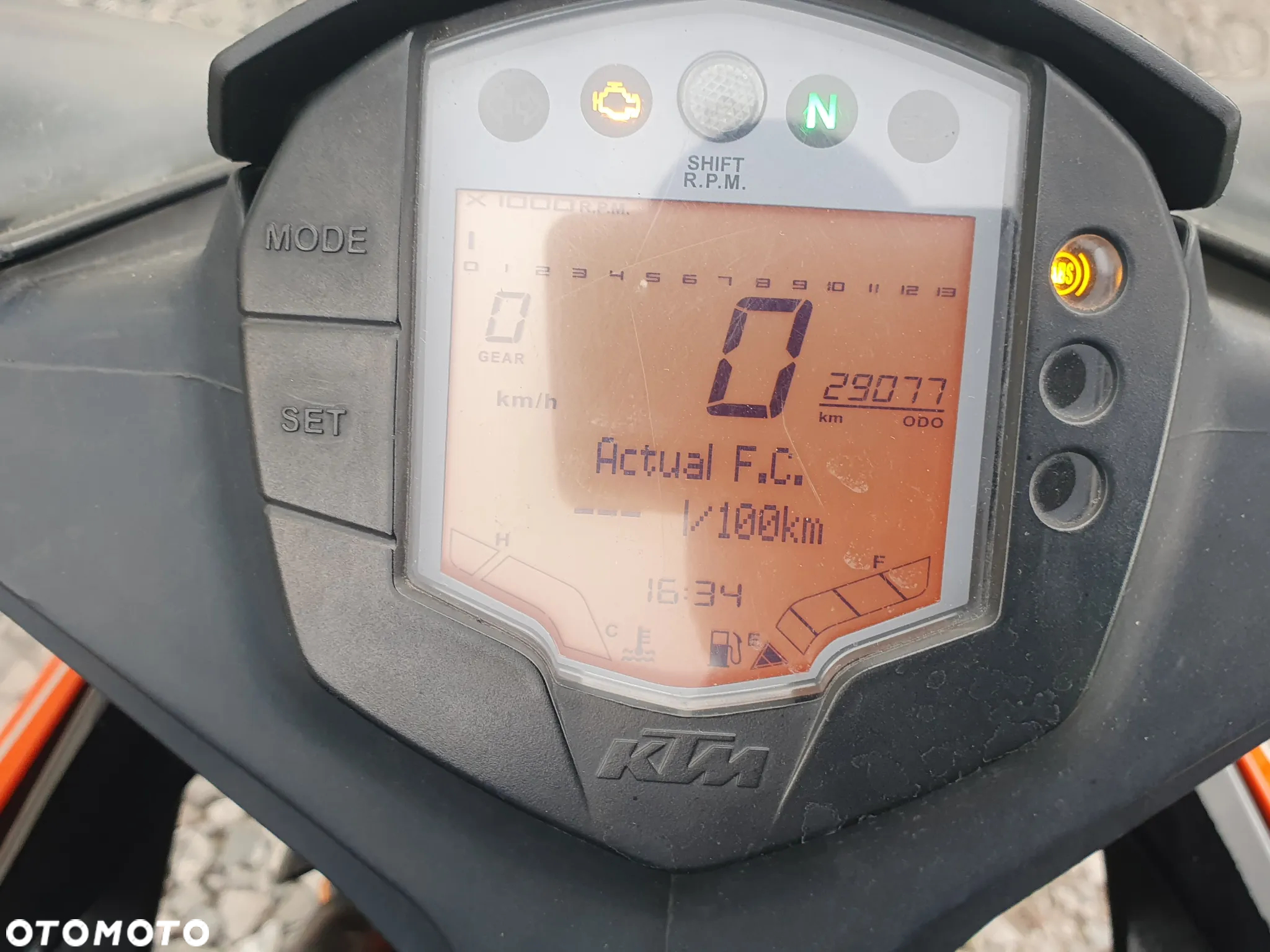 KTM RC 125 - 13