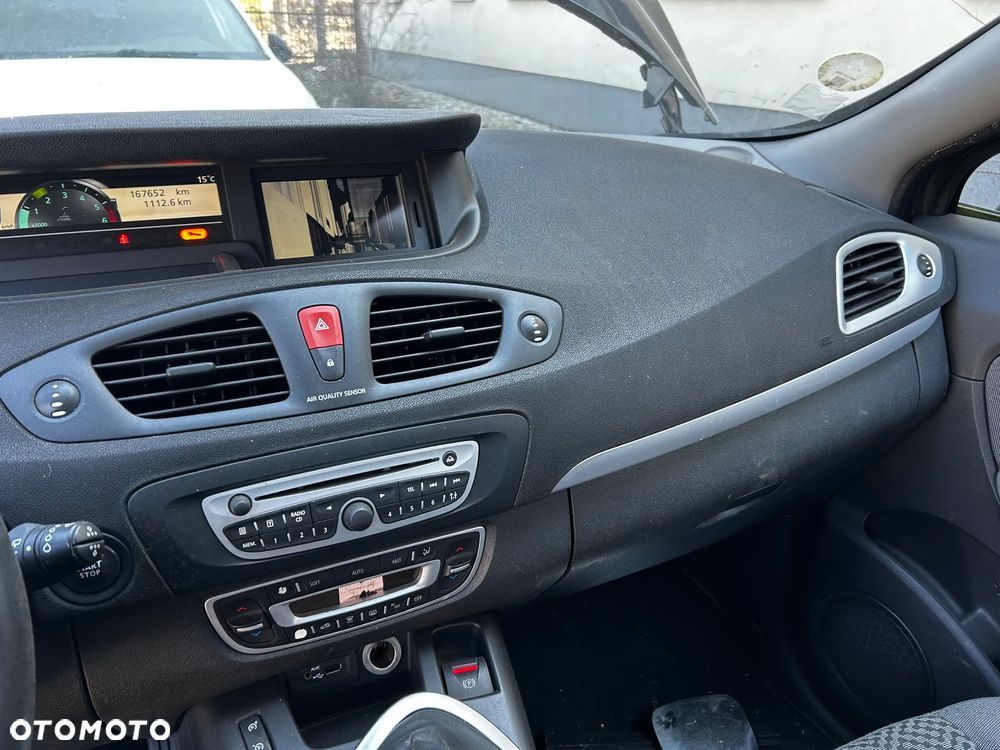 Renault Scenic - 12