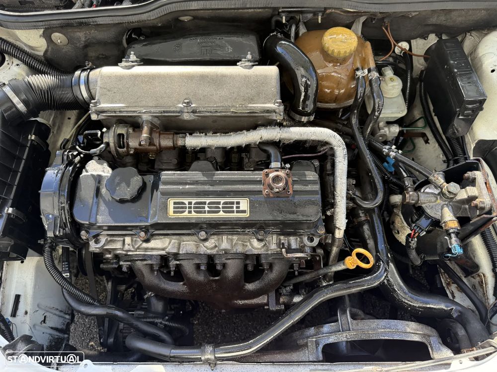 Opel CORSA B 1.7 D C/ EXTRAS - 17