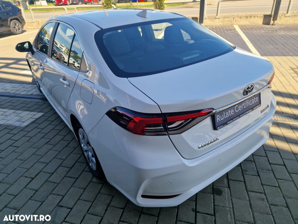 TOYOTA Corolla 2022 — imagine 8