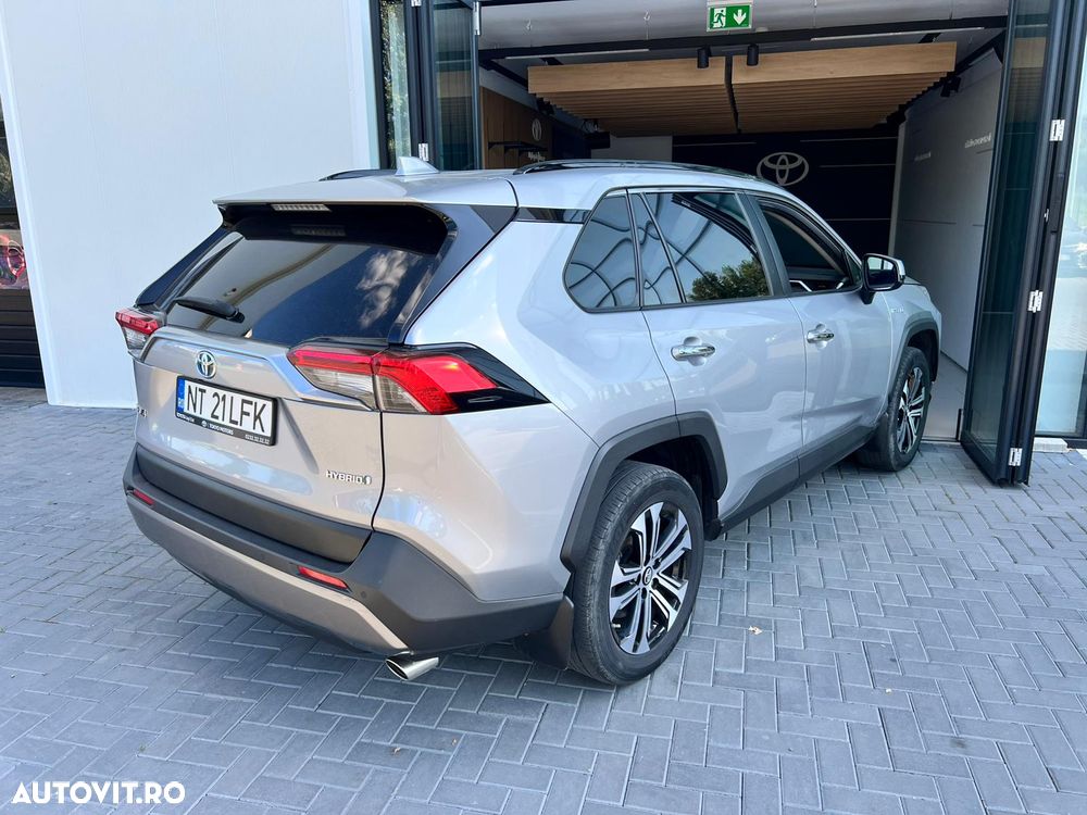 Toyota RAV4 2.5 VVT-iE 4x4 Luxury - 4
