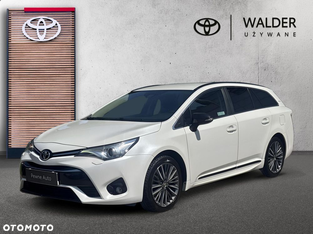 Toyota Avensis 1.8 Selection MS - 1