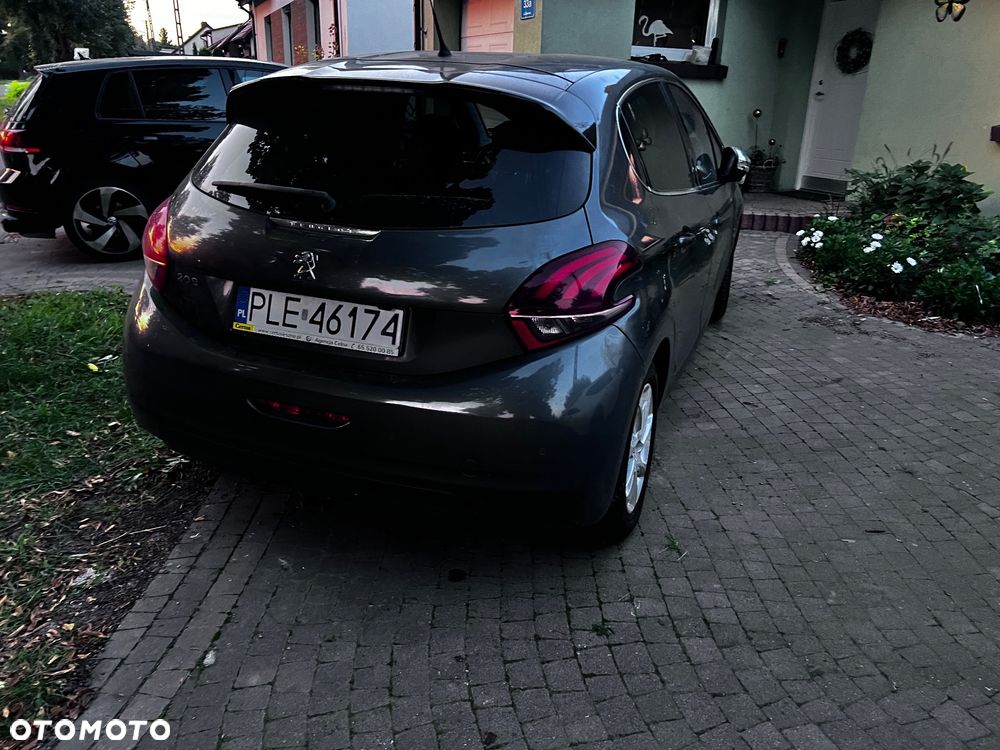 Peugeot 208 1.6 BlueHDi Active S&S - 4