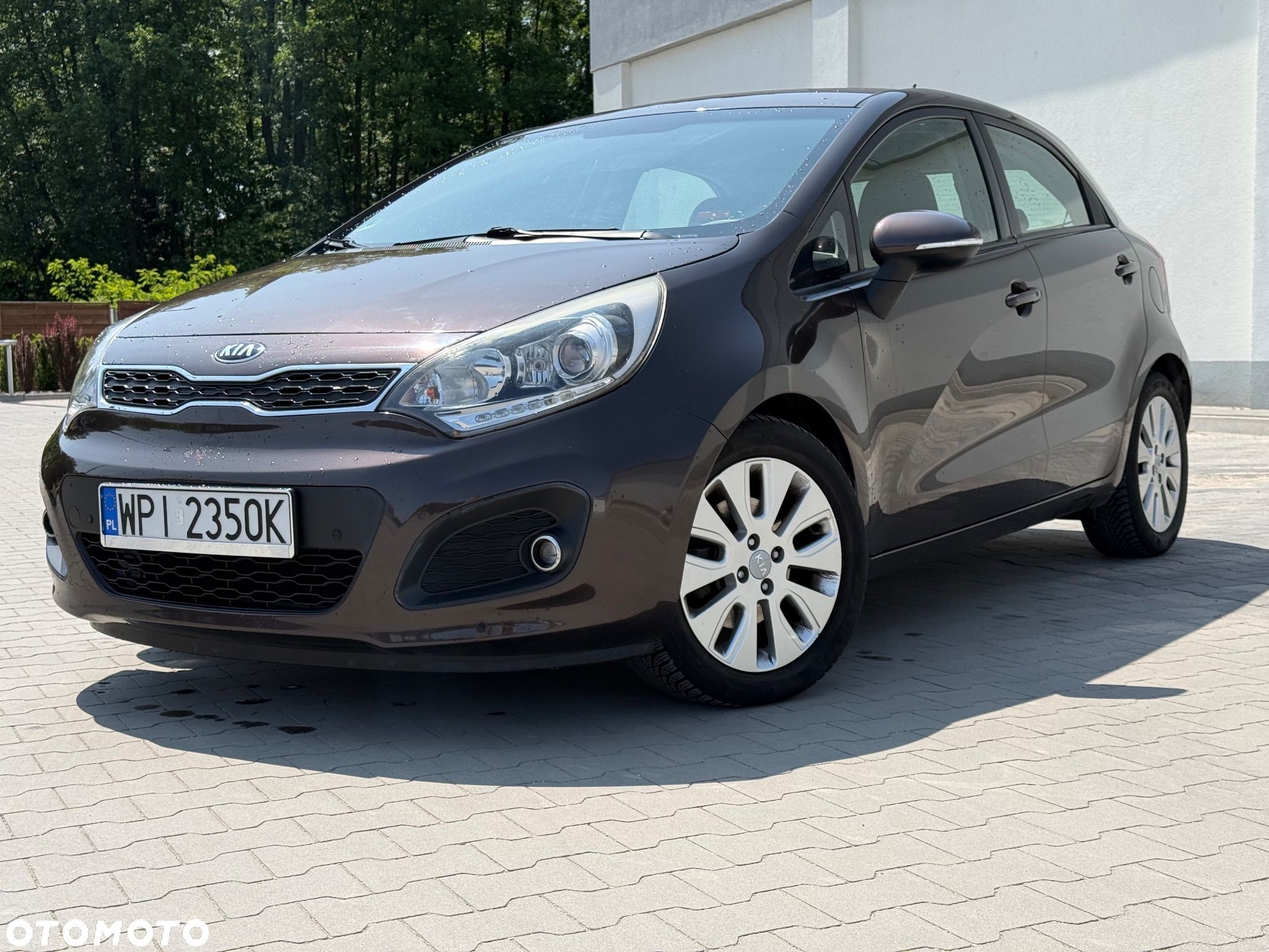 Kia Rio - 1
