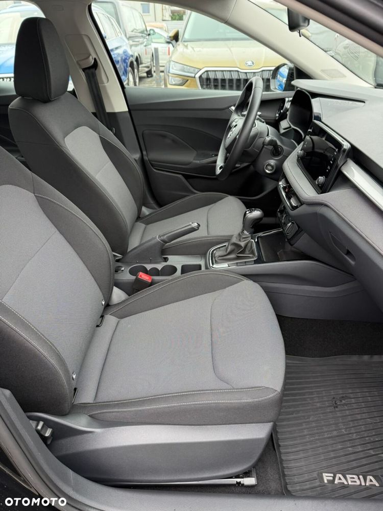 Skoda Fabia 1.0 TSI Selection DSG - 23