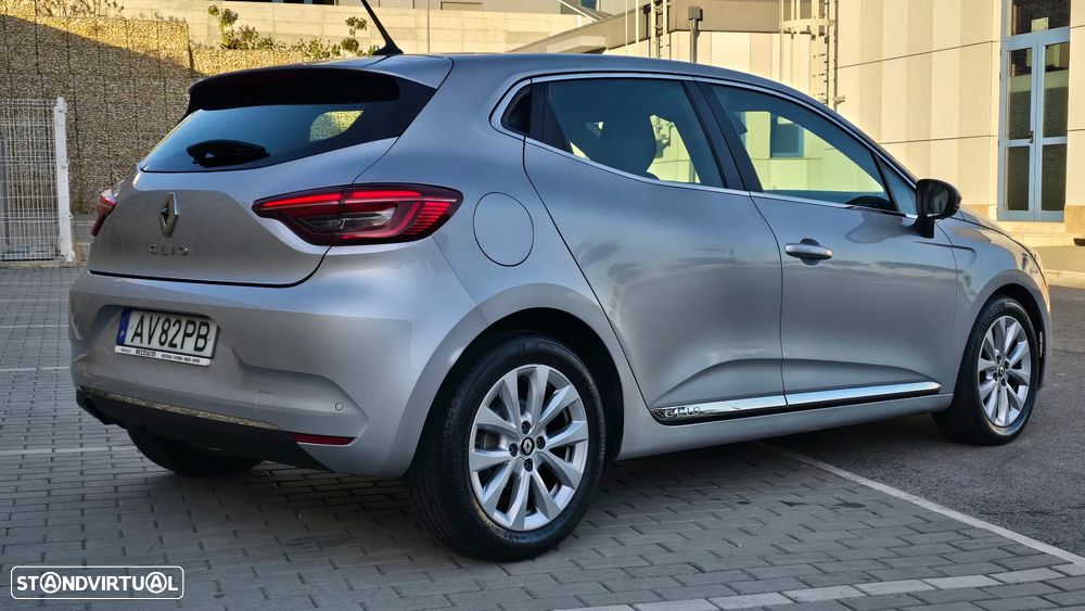 Renault Clio 2022 photo 3