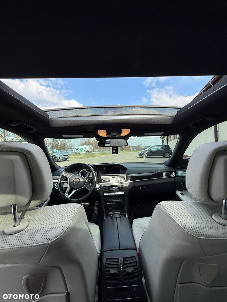 Mercedes-Benz Klasa E 500 4Matic BlueEFFICIENCY 7G-TRONIC Avantgarde - 15