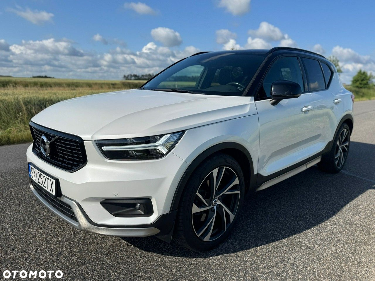 Volvo XC 40 D4 SCR AWD R-Design - 3