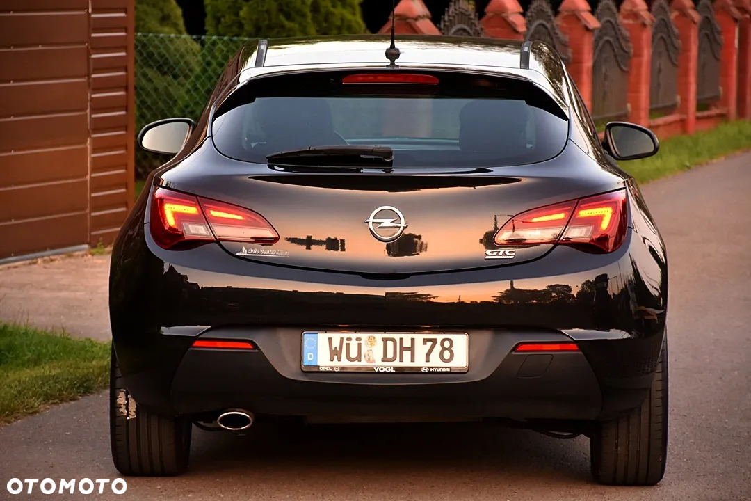 Opel Astra - 16