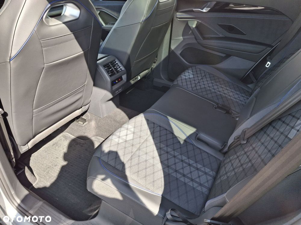 Volkswagen Tayron 2.0 TSI R-Line Plus DSG - 13