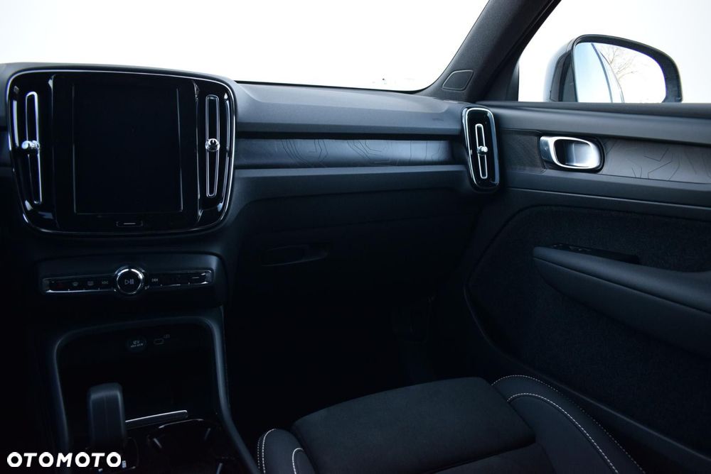Volvo XC 40 - 14