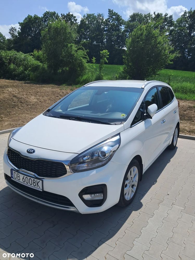 Kia Carens 1.7 CRDi L - 1