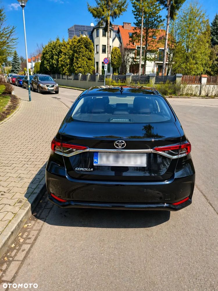 Toyota Corolla - 5