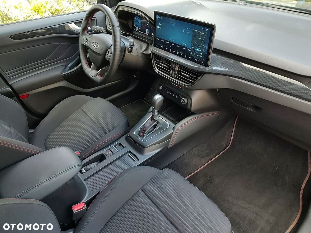 Ford Focus - 11