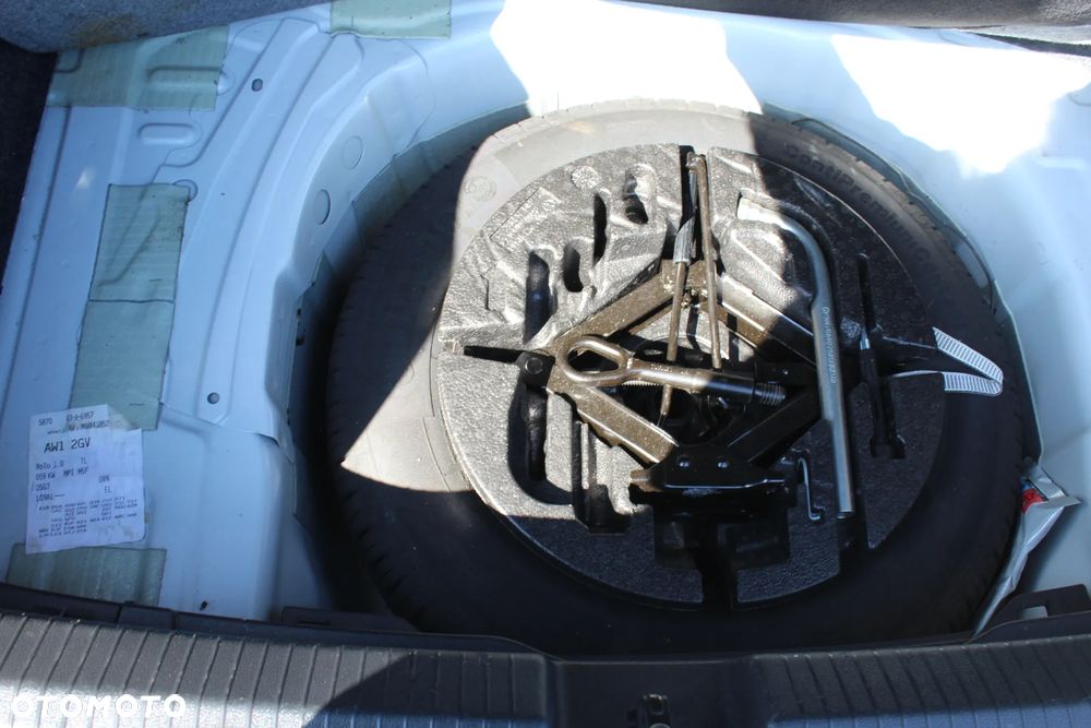 Volkswagen Polo 1.0 Life - 37