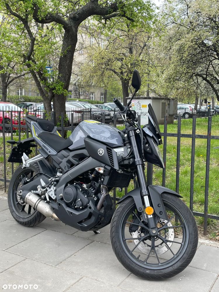 Yamaha MT - 2