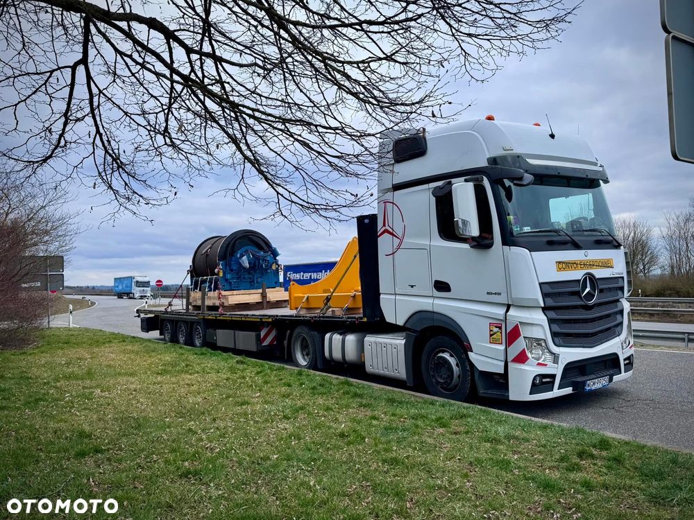 Mercedes-Benz Actros MP4 1845 LowDeck Mega - 1