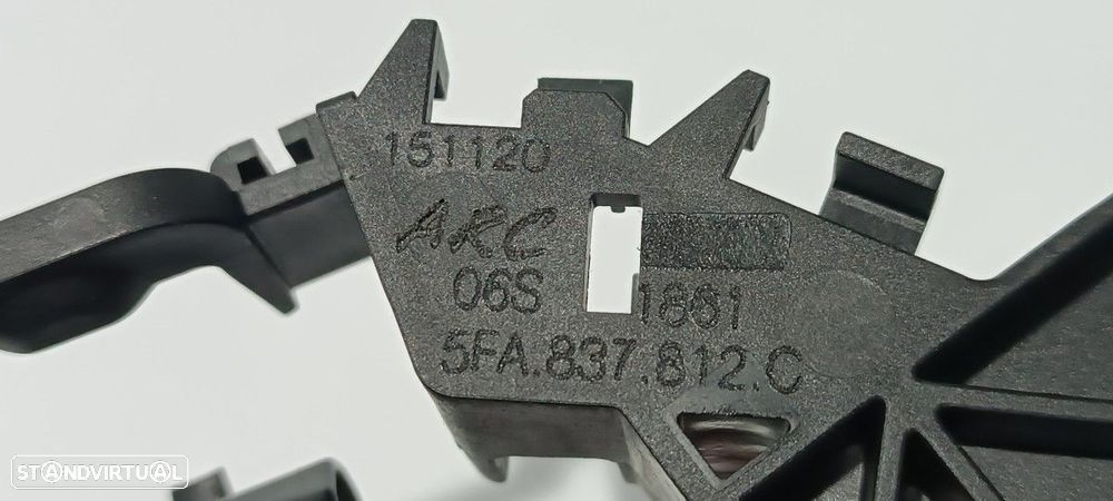 PUXADOR EXTERIOR FRENTE DIREITO SEAT LEON SPORTSTOURER (KL8) FR - 2