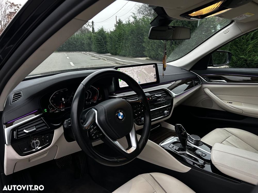 BMW Seria 5 518d Touring Aut. Luxury Line - 4