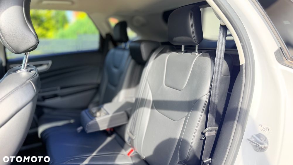 Ford Edge 2.0 TDCi Bi-Turbo 4x4 Titanium - 26