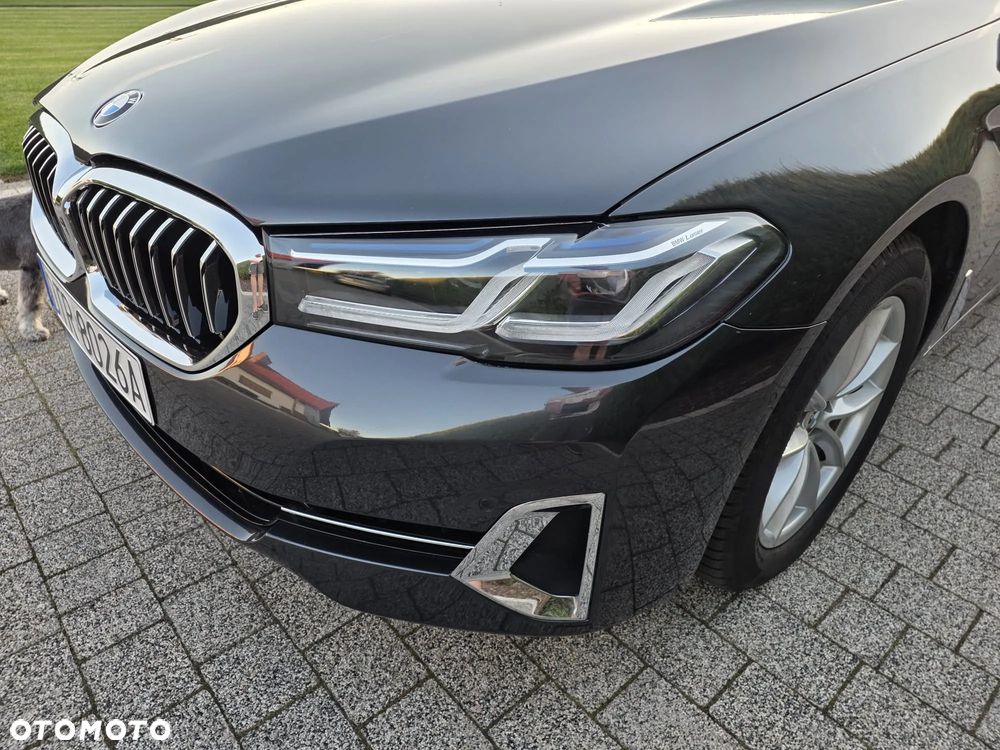 BMW Seria 5 520d Luxury Line - 30