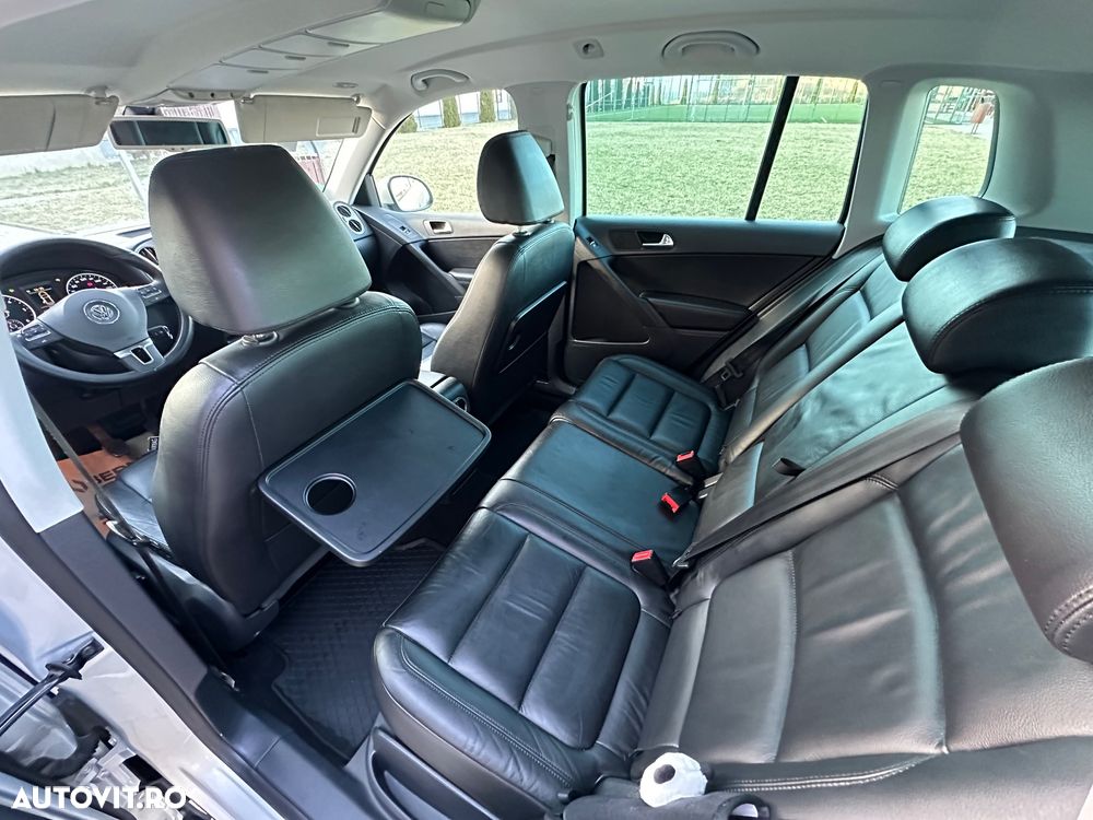 Volkswagen Tiguan - 16