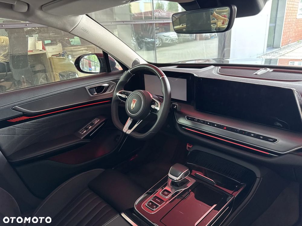 Hongqi H9 2.0T Deluxe - 10