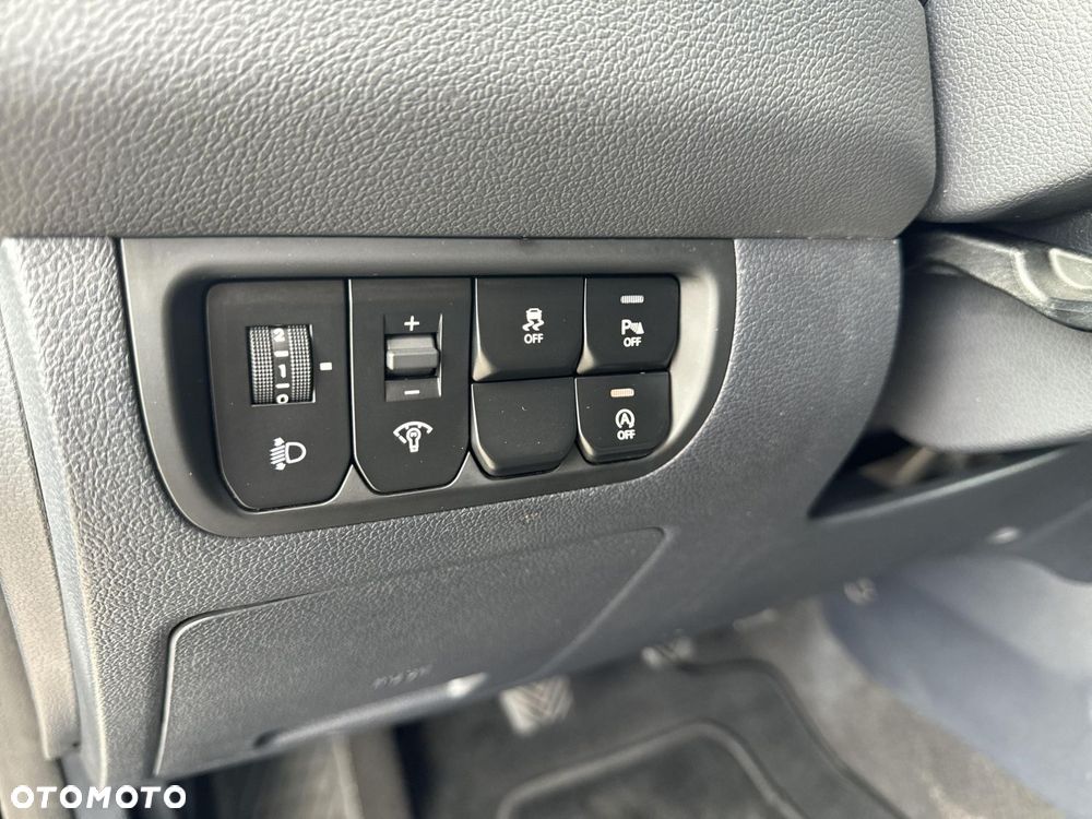 Kia Rio - 20